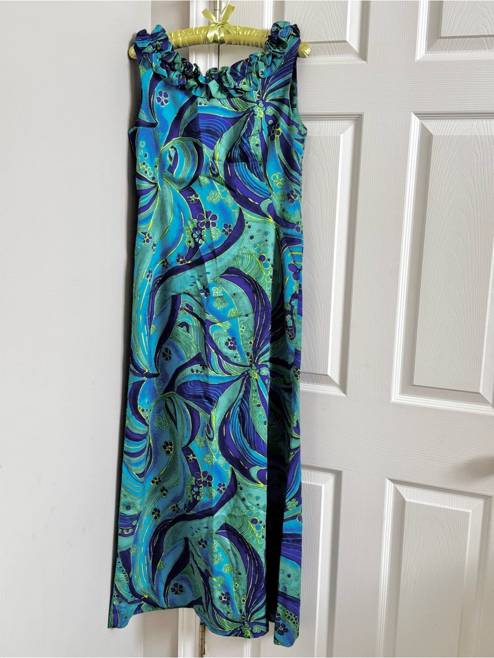 Vintage 60’s Hawaiian Teal & Blue Abstract Ruffled Maxi Dress